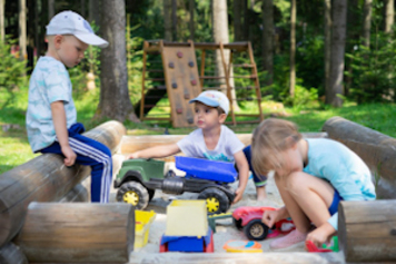 5Percorso sensorialeinclusivo (Montessori).jpeg